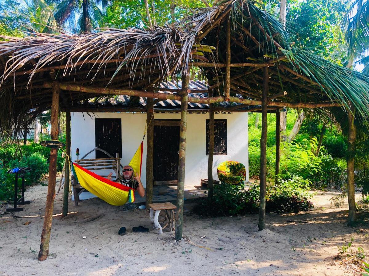 Reggae Island Private Island Hotel Koh Phayam Exterior foto